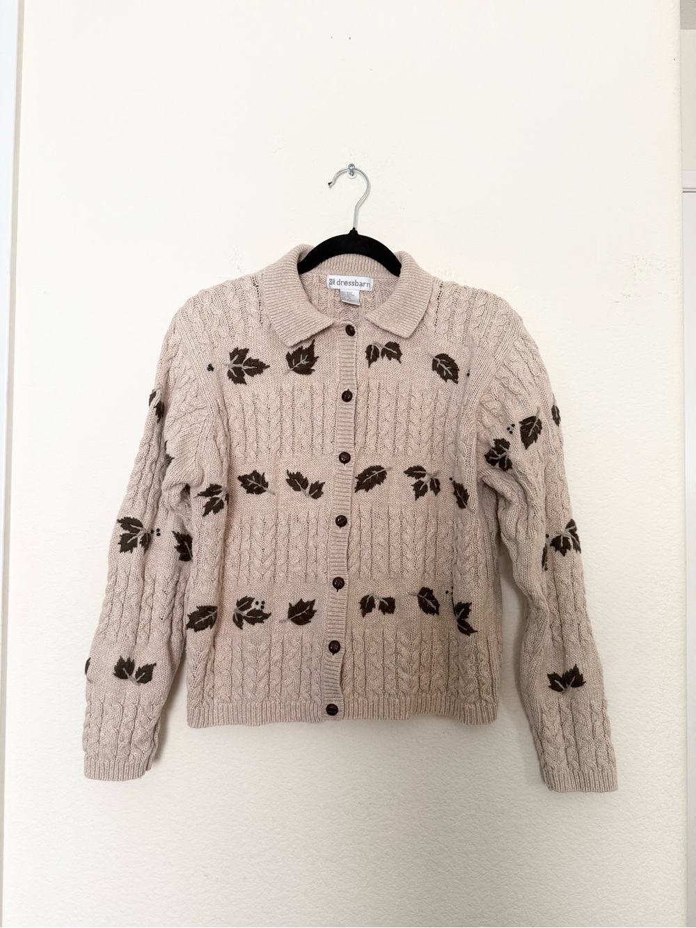 🍁 vintage dressbarn cream leaf cardigan